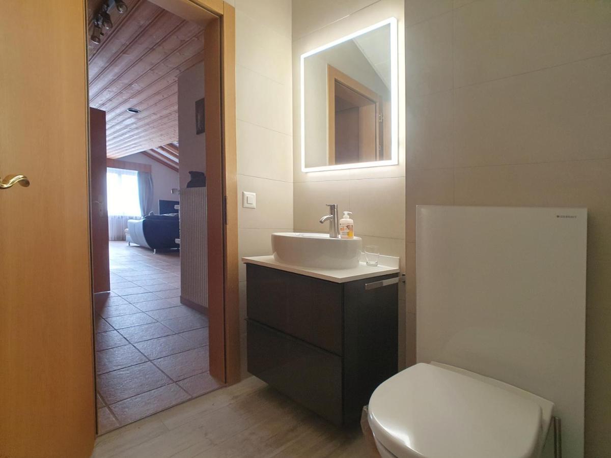 סאס פה Sonnhuesli Dachwohnung מראה חיצוני תמונה