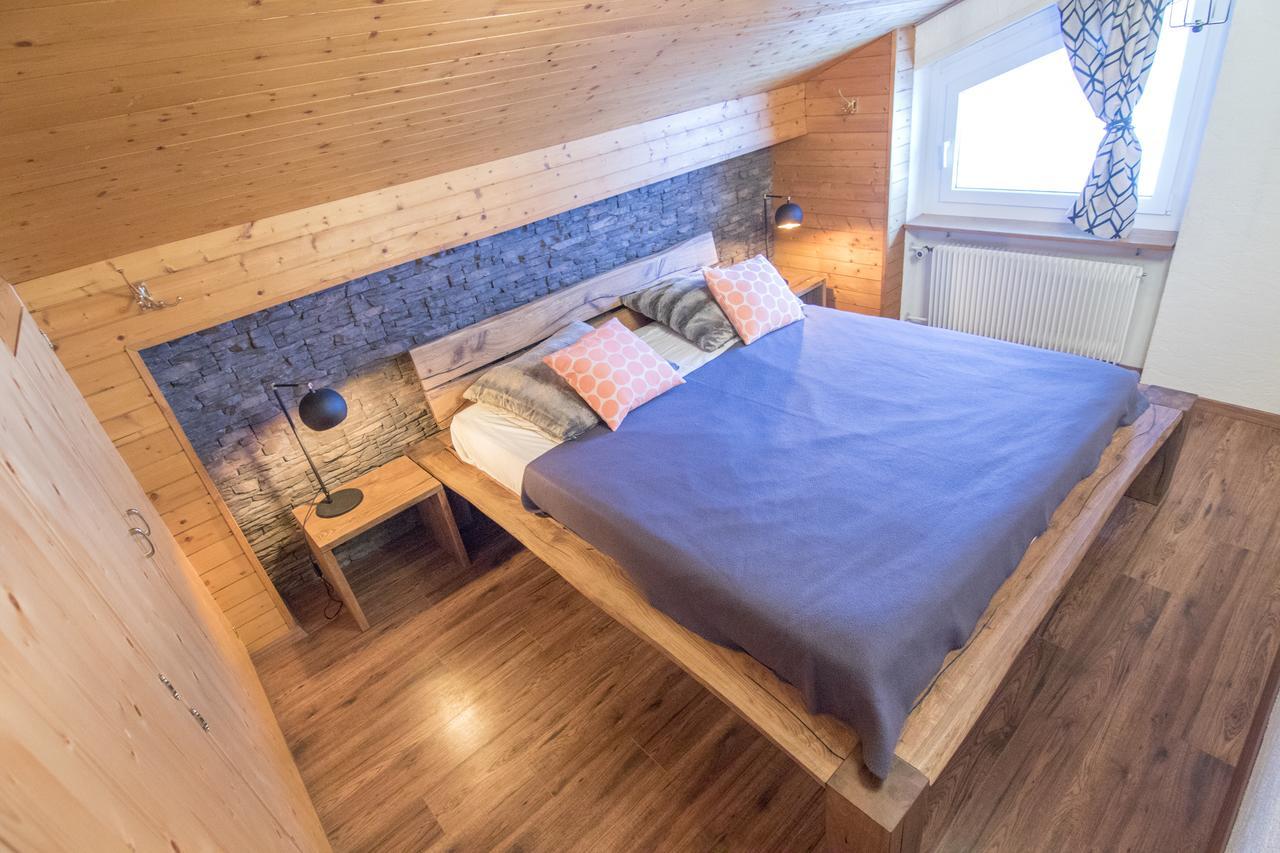 סאס פה Sonnhuesli Dachwohnung מראה חיצוני תמונה